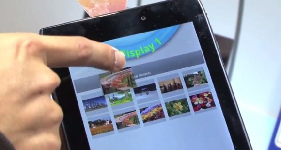 Panasonic’s WiGig’s SD card for tablets slurps up a DVD movie in 60 seconds 1 display-1327939003