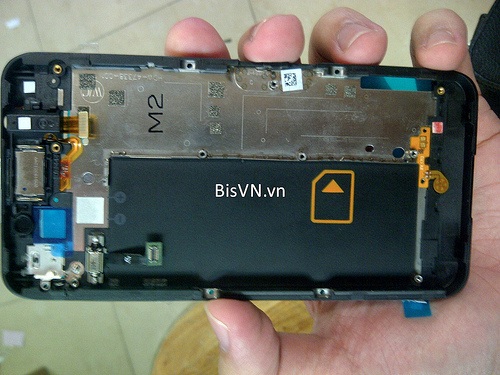 BB-10-London-Teardown-2