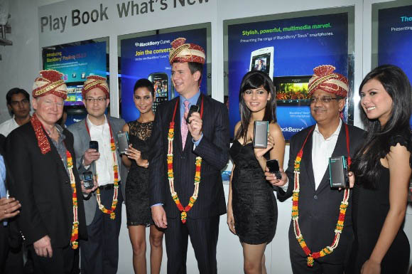 bb-store-launch-india