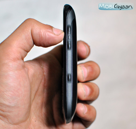 Review: BlackBerry Curve 9220 3 2