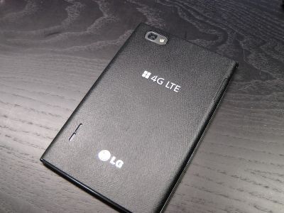 LG-Optimus-Vu 62285 1