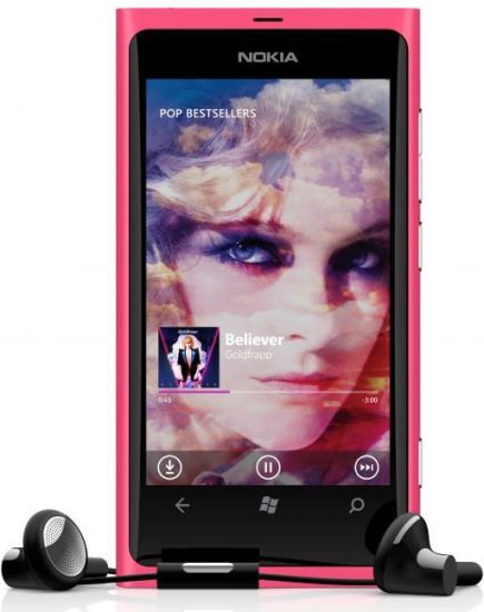 Nokia-Lumia-800-2