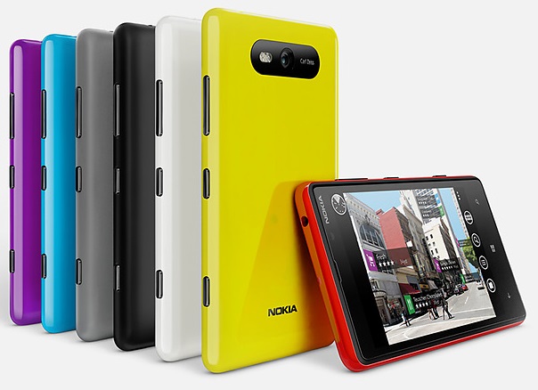 Nokia-Lumia-820-1