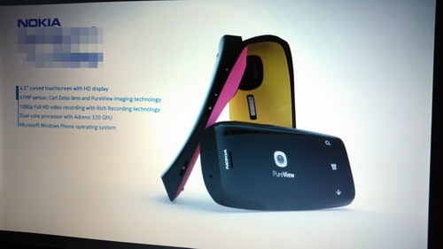 Leaked slide suggests this could be the Pureview equipped Lumia smartphone 2 Nokia-WP-pureview-leak1 2