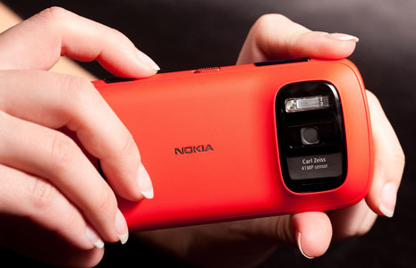 nokia-808-back