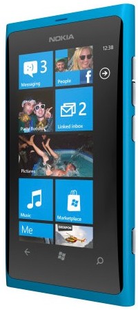 Users report about poor battery life of the Nokia Lumia 800 1 nokia-lumia-800-1