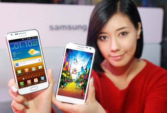 Samsung Galaxy S II HD LTE now in White 1 Samsung-Galaxy-S-II-LTE-white