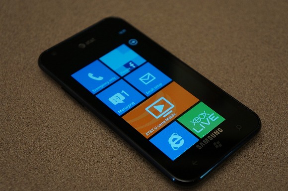 Samsung Focus S and Focus Flash WP handsets showed off 3 focus s3