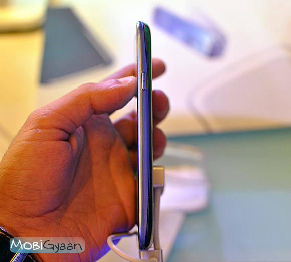 Hands-On: Samsung Galaxy S III 4 s3-launch-19