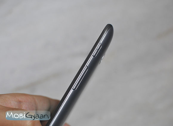 Review: Samsung Galaxy Tab 2 310 4 tab-2-310-right