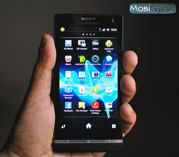 Review: Sony Xperia S 9 15