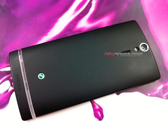 More pictures of Sony Ericsson Xperia Arc HD (Nozomi) popup with probable specs 3 arc-hd-leak-3