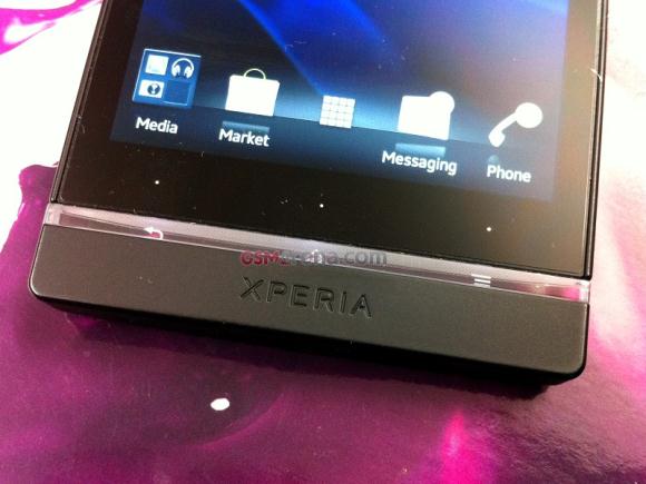 More pictures of Sony Ericsson Xperia Arc HD (Nozomi) popup with probable specs 4 arc-hd-leak-4