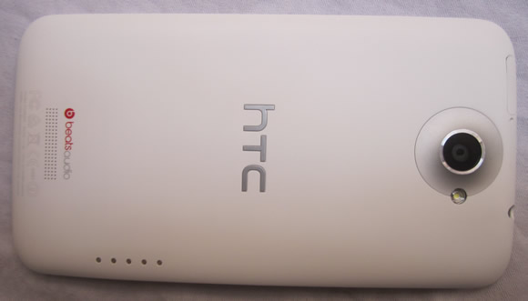 HTC-One-X-10