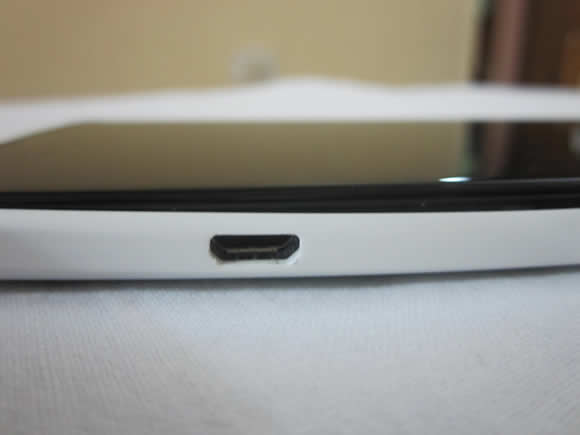 HTC One X review: A Quad-core fantasy come true! 6 HTC-One-X-15