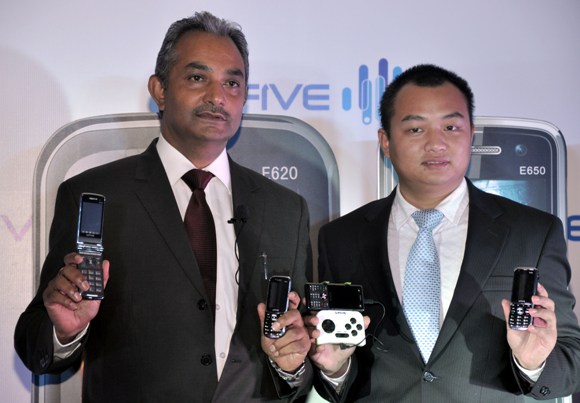 G’FIVE launches innovative handsets with new compression technology 1 G FIVE Mobile Launch 2