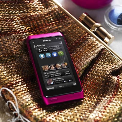 Fancy a Nokia N8 in Pink ? 1 N8-Pink-1-big_500