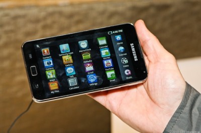 Samsung Galaxy Q, a new hybrid phone/tablet? 1 Samsung Galaxy 5-inch