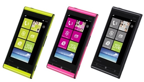 Toshiba-Fujitsu announce their very own Windows ‘Mango’ handset 1 toshiba IS12T windows