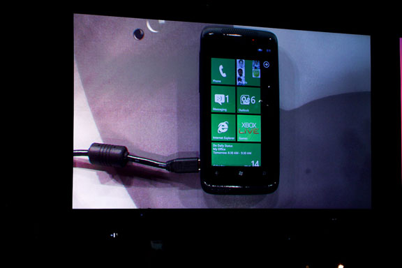 New Windows Phone update to bring multitasking and loads more 2 windows_phone_7_slide