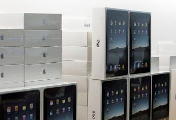 iPad-2-makes-eBay-resellers-rich