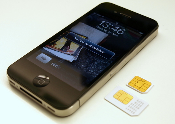 Apple S Iphone 4s Faces Sim Issues In China