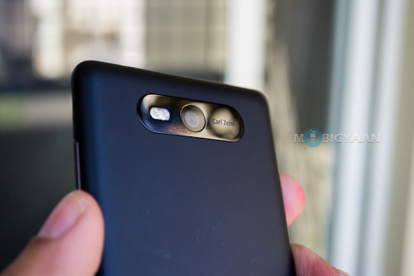 Nokia Lumia 820 – Review : Designed to Perform