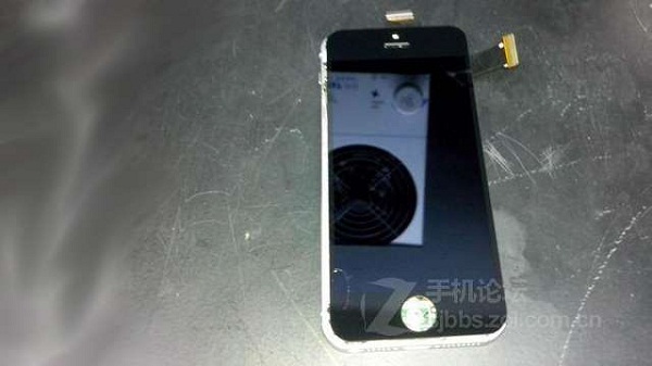 Apple-iPhone-5S-Leak-1