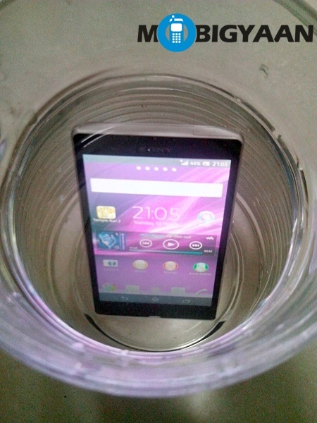 Sony-Xperia-Z-Waterproof-1