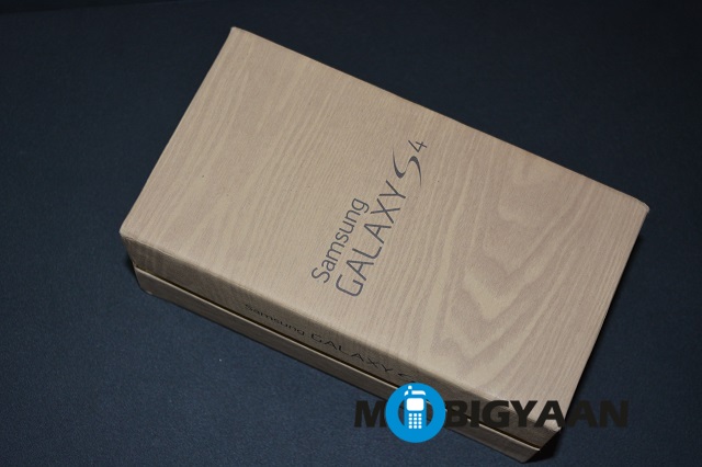 Samsung Galaxy S4 Box