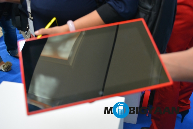 Hands-on: Nokia Lumia 2520 [Pictures]