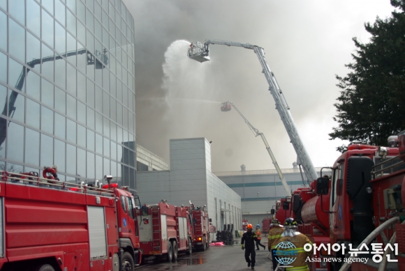 Samsung Factory fire