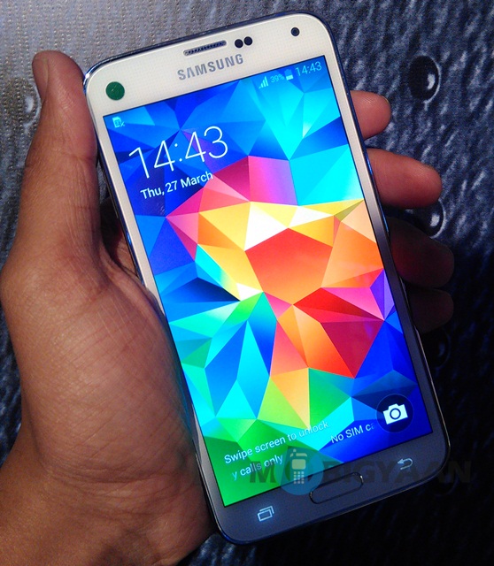 Galaxy S5 pre-booking