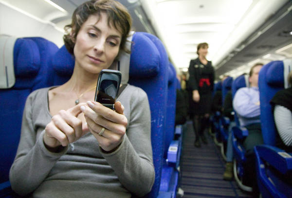 In-Flight-mobile-Phone-Usage