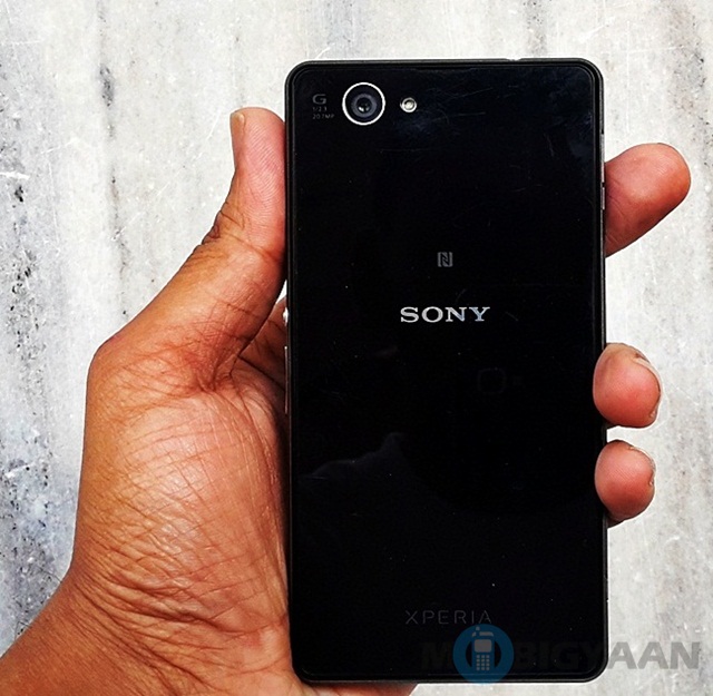 Sony Xperia Z1 Compact 105