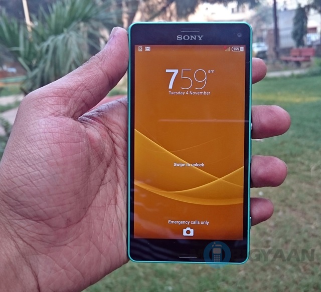 Sony Xperia Z3 Compact Review: Boxy yet beautiful