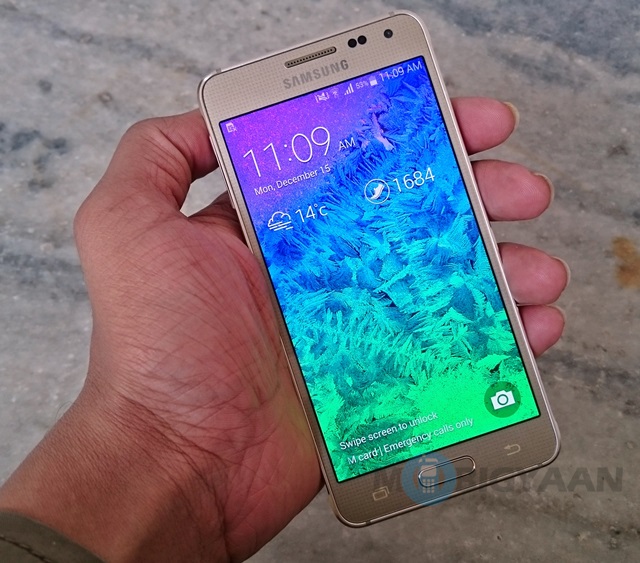 Galaxy Alpha review: A Samsung phone with chrome