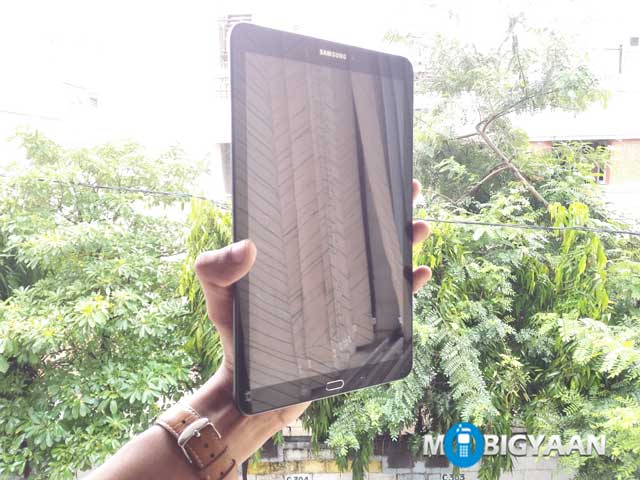 Samsung-galaxy-tab-e-mobigyaan-1