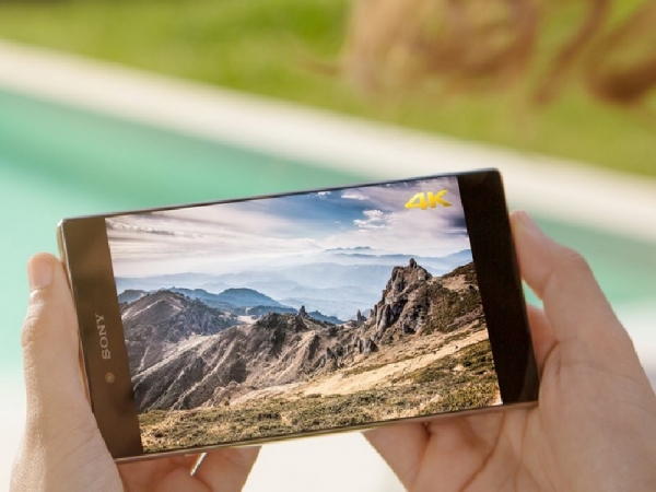 5 Smartphones that amazed you in the year 2015 Sony Xperia Z5 Premium