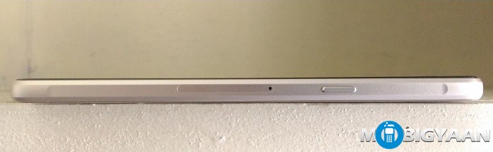 Samsung Galaxy A5 (2016) Review 7 Samsung-Galaxy-A5-2016-review-right-view