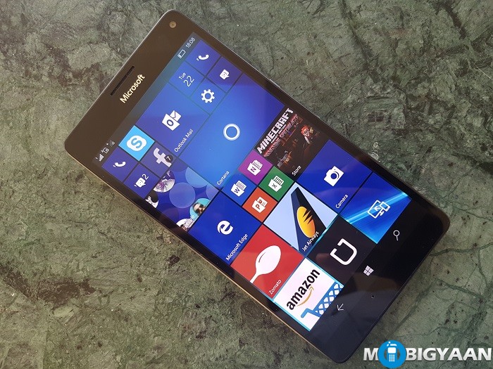 Microsoft Lumia 950XL Review 25 1