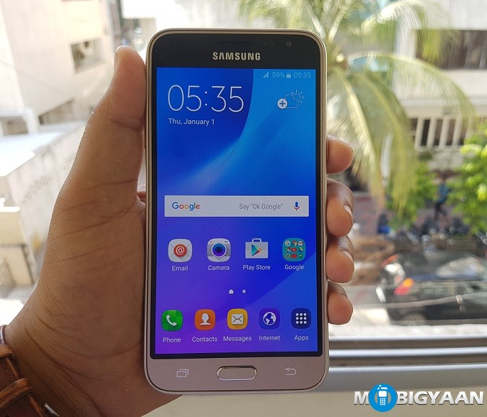 Samsung Galaxy J3 (2018) Hands-on Images