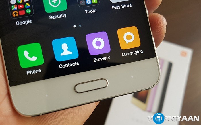 Xiaomi Mi 5 Review - A sleek beast 4 xiaomi-mi-5-hands-on-fingerprint-scanner