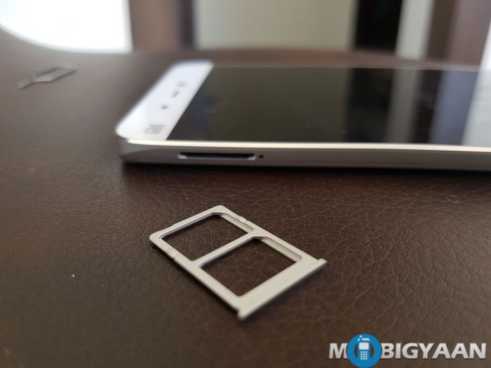 xiaomi-mi-5-review-design-sim-tray