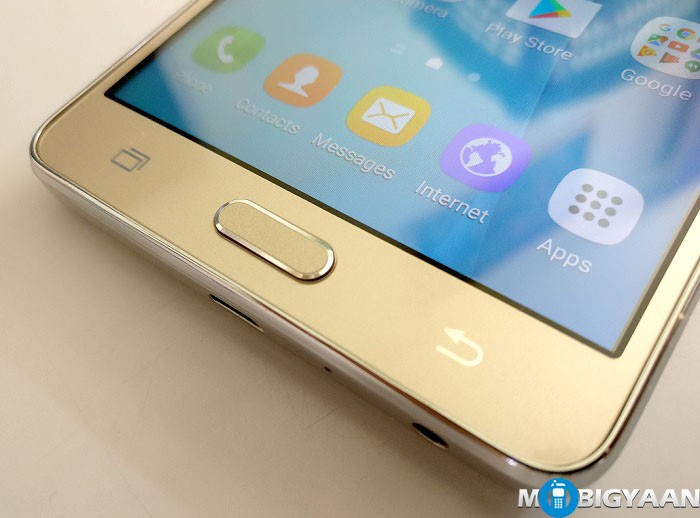 Samsung Galaxy On7 Pro Hands-on Images (7)