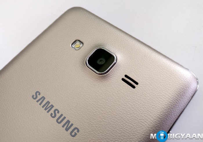 Samsung Galaxy On7 Pro Hands-on Images (8)