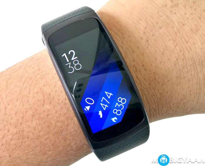 Samsung Gear Fit2 - Hands-on Images