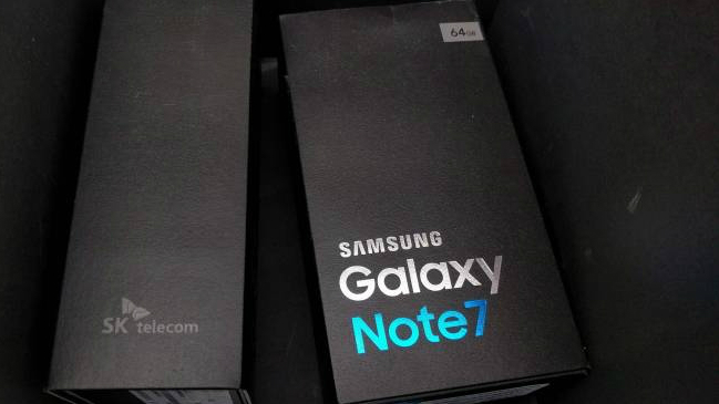 samsung-galaxy-note7-leaked-retail-box-featured