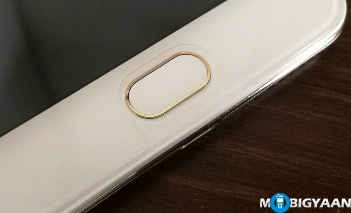 Vivo V5 Review - It's the Selfie-centric phone with 20 MP front camera 8 Vivo V5 review