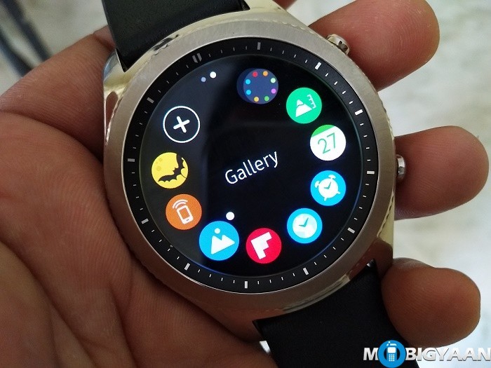 How to take a screenshot on Samsung Gear S3